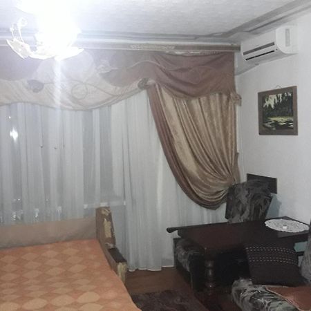 Проспект Космонавтів 42 Apartment Vinnytsia Ngoại thất bức ảnh
